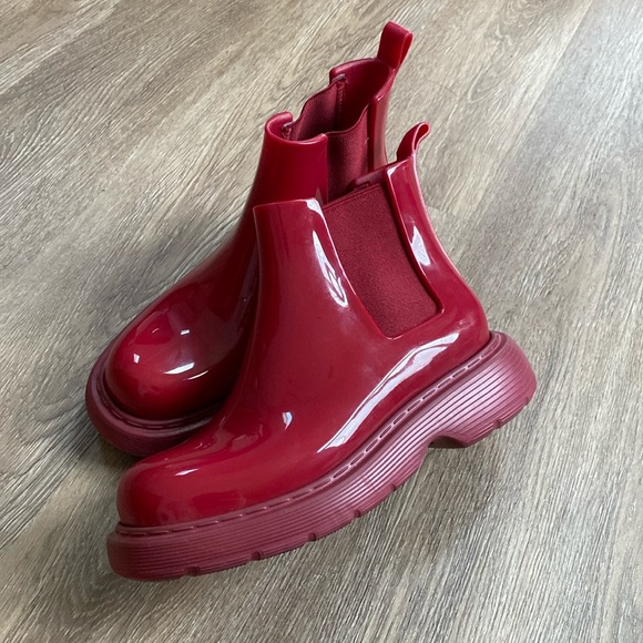 Mini Melissa Shoes - Melissa  Step jelly boots size 8 us